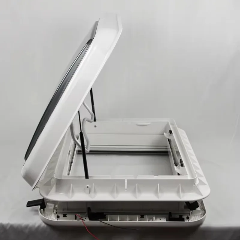 

Factory Supply RV Skylight RV24SL Roof Window 700*500mm Caravan Trailer Motorhome ASA Skylight With 12V LED Light