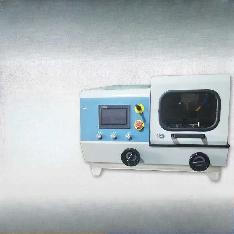 

Laboratory automatic cutting machine with its own water cooling device