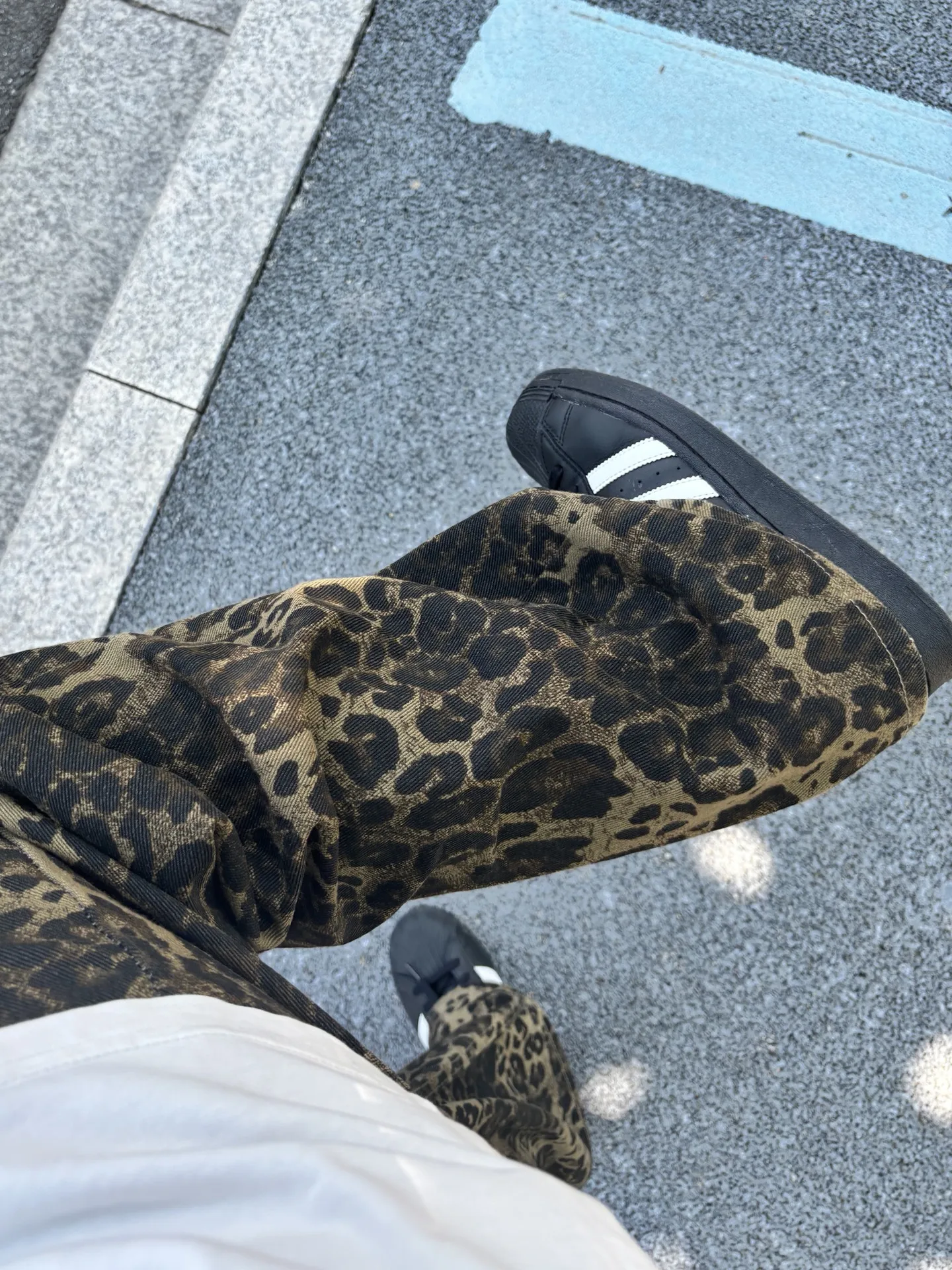 American Retro Leopard Print Men's Jeans Summer 2024 New Wide Leg High Street Cool Boys' Clothing Straight Cut Denim Pants