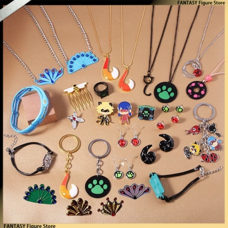 جديد حار أنيمي القط نوير الدائري الفتيات القلائد الطرفية الاكسسوارات قلادة مفتاح سلسلة حلقة بروش Joyas مجوهرات Reddy لعبة هدية #1