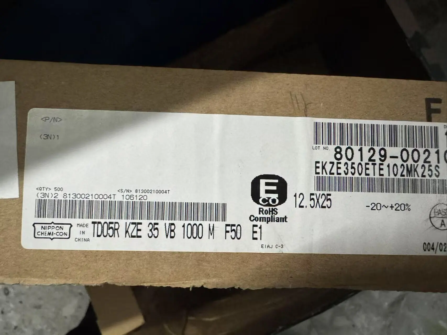 NIPPON CHEMI-CON KZE Series 35V1000uF 1000uf 35v 12.5X25MM High Frequency, Low Impedance, Long Life Electrolytic Capacitors