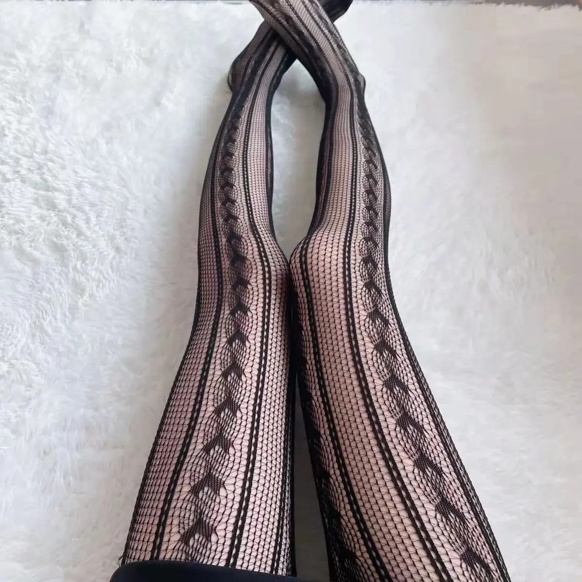 Collants résille en maille pour filles japonaises, collants Lolita Ins, collants blancs pour femmes, leggings d'été sexy, coeur et fleur