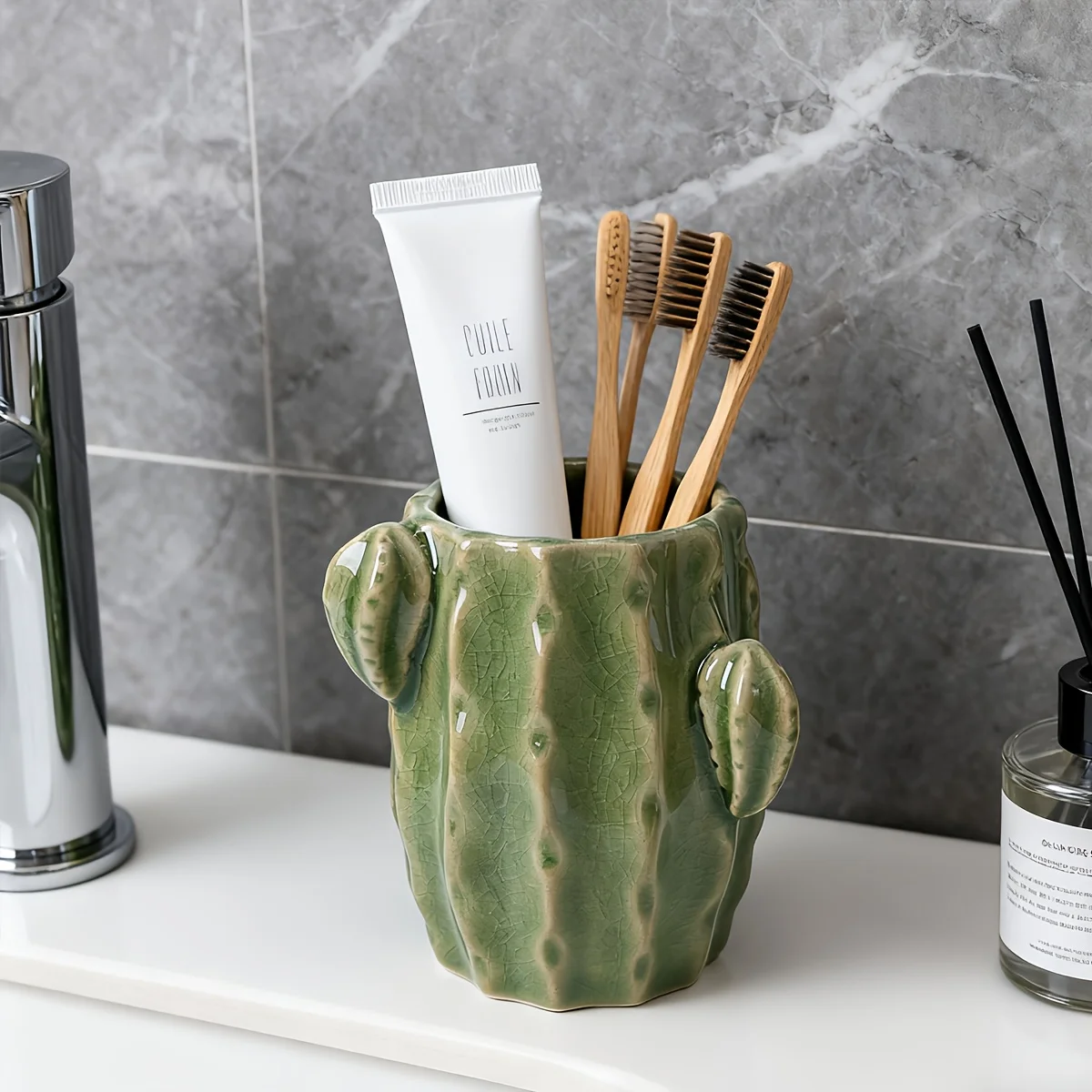 

Hot Sale Cute Ceramic Cactus Pen Holder Office Organizer Ins Home Decor