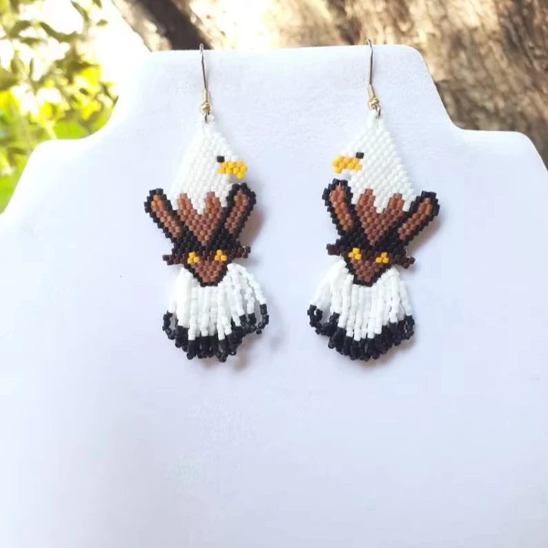 

ZGMXR Rice bead earrings Original The eagle Pattern Bohemia bird Colorful Hand-woven Alloy Simple Fashion Tassel Beaded earrings