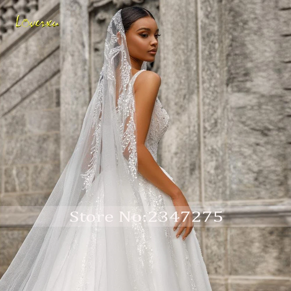 Suknie ślubne Loverxu w kształcie litery A, seksowne, z dekoltem w łódkę, bez rękawów, Vestido De Novia, koronkowe hafty, vintage, szyte na miarę suknie ślubne.