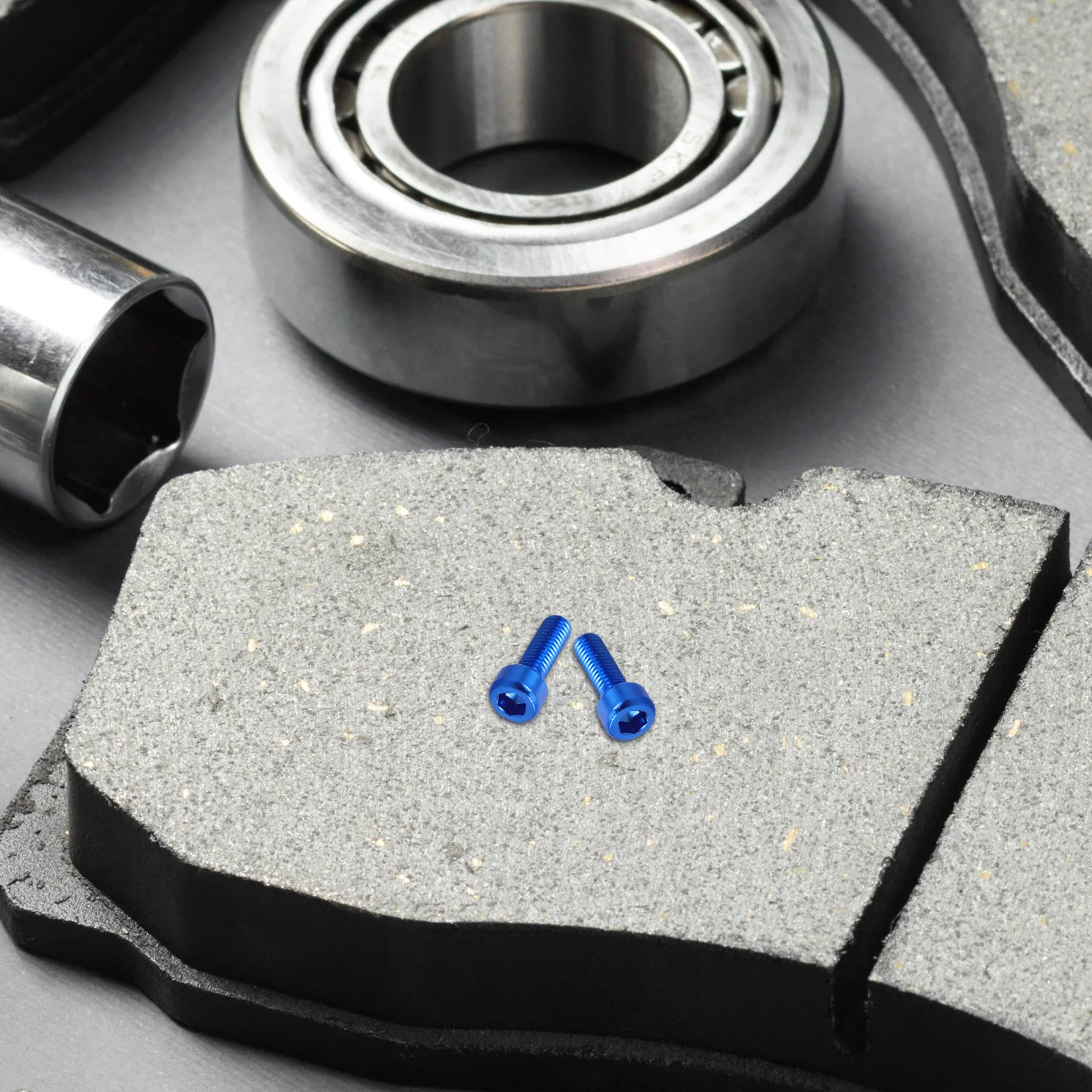 4Pcs M5 15Mm Aluminum Alloy Bicycle Screws Universal Bottle Cage Bolts for Mountain Road Fixed Gear Folding Bikes Blue