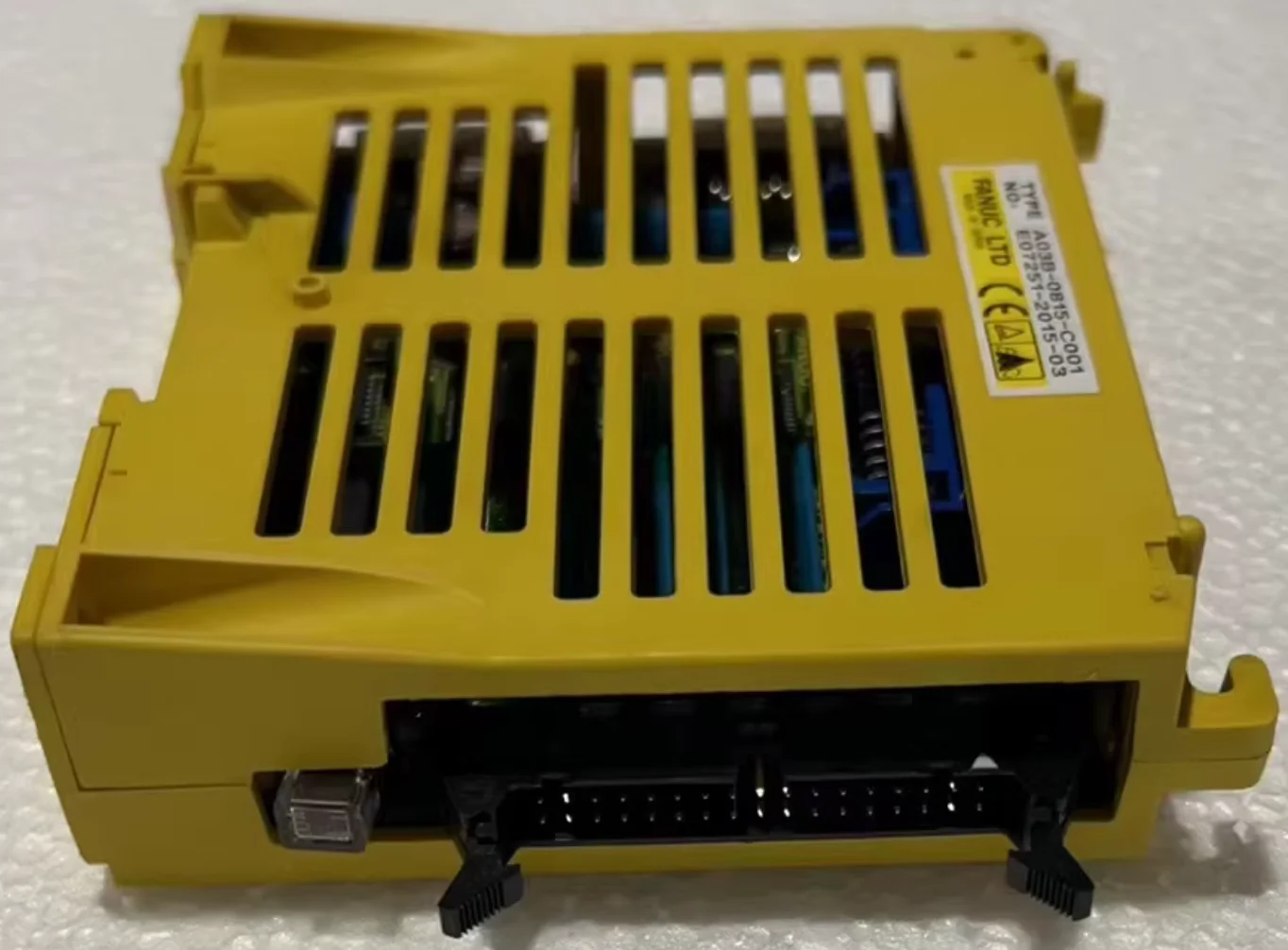 Original Genuine A03B-0815-C001 Used I/O Modules Tested for Normal Shipping，The shipment will be arranged after passing the test