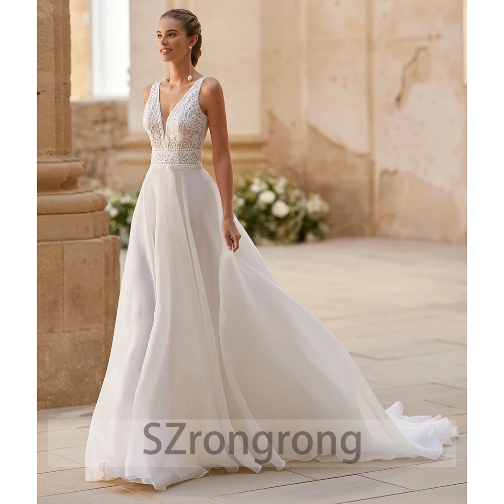 

Custom Made Bohemaid Spaghetti Strap Lace Wedding Party Dress A-line Backless Floor Length Organza Bridal Dress with Court