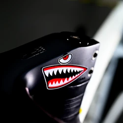 1Pair Shark Head Pattern Road Bicycle Stickers DIY MTB Top Tube Vinyl Decals Waterproof Road Bike Frame Sunscreen Decoration