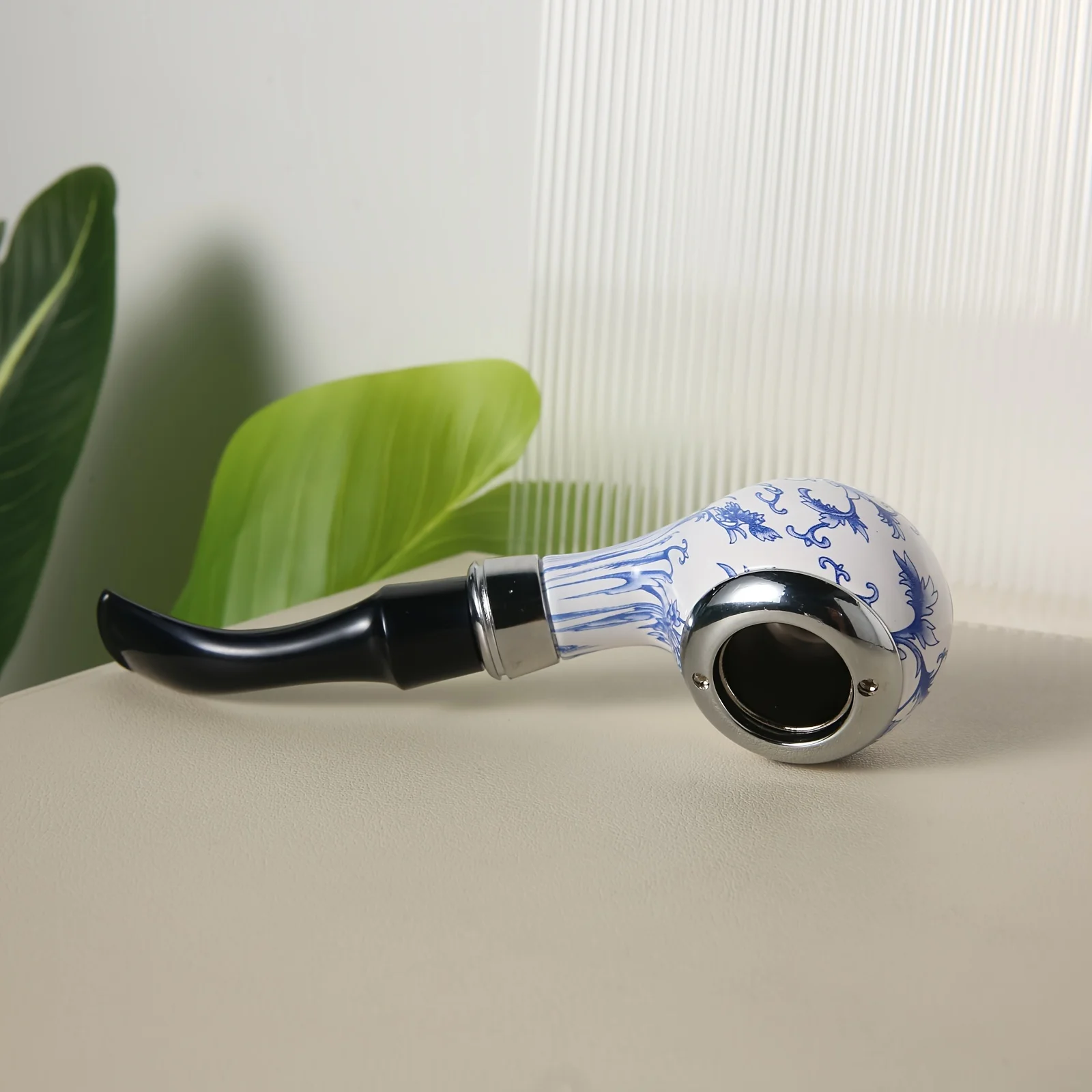 Elegant Blue & White Porcelain Chinese-Inspired Tobacco Pipe - Durable Plastic/Metal, Perfect for Daily Use & Cleaning Supplies