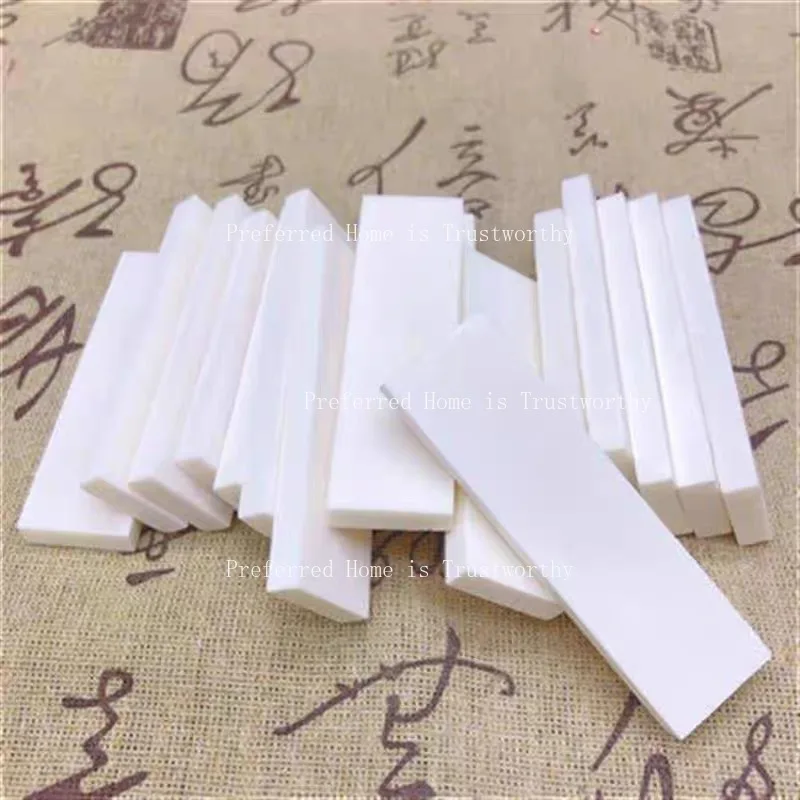

1PC Natural Beef Bone Pieces Beef Bone Plate Beef Bone Material Carving String Instruments