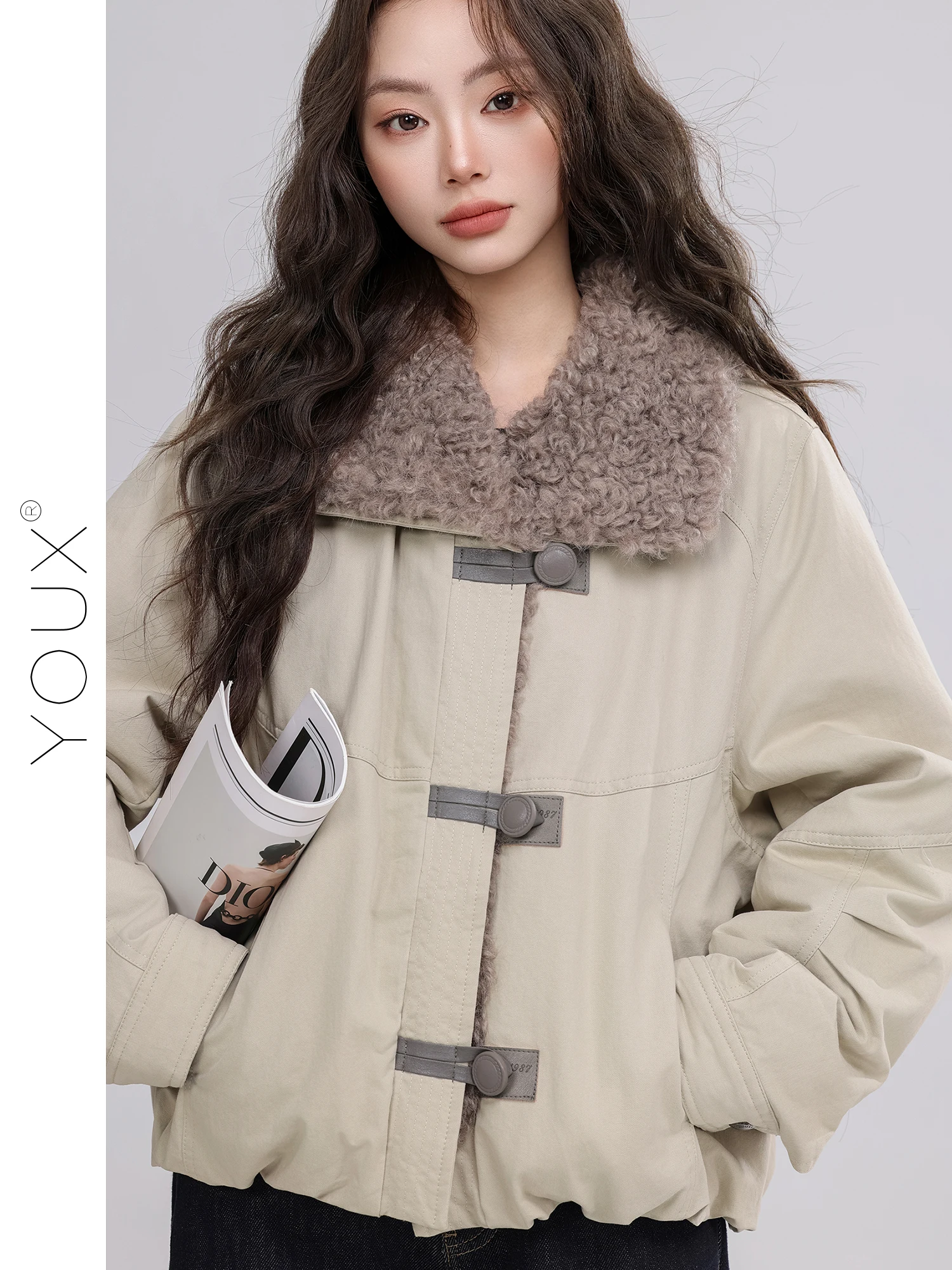 

Winter Women's Jacket Vintage Korean Style Lamb Fur Inner down Coat Thickened Long Sleeve Warm Fluffy Collar Single Bu...