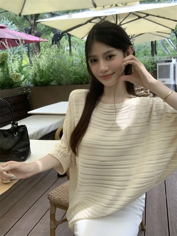 

Loose Fit Ice Silk Linen Knitted ort Sve T-irt Women's Summer Slimming f Sve Top Commute Sle Korean Version