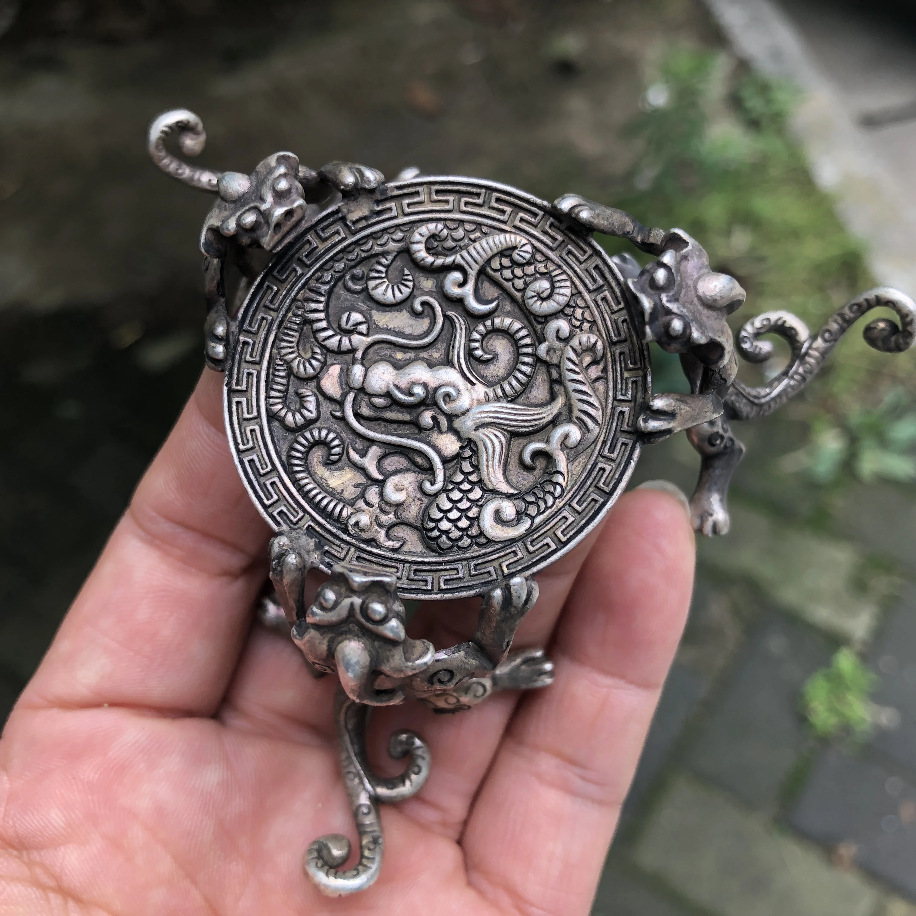 

Vintage Antique Exquisite white copper Candle Holder Asian Art collectibles,Three dragons stand Copper dragon pattern teapot lid