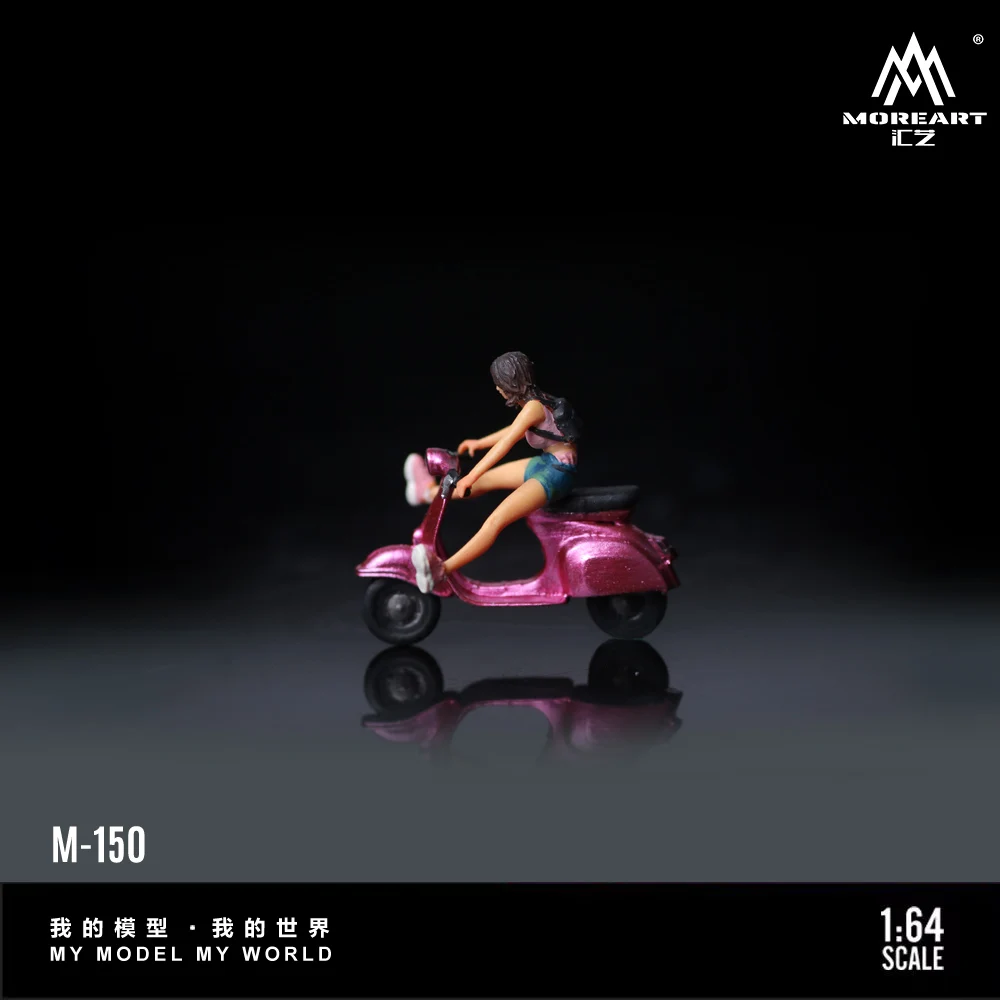 MoreArt 1:64 Two-Color Scooter Motorcycle Action Figure Resin Model, Miniature Scene Decoration Gift&Display