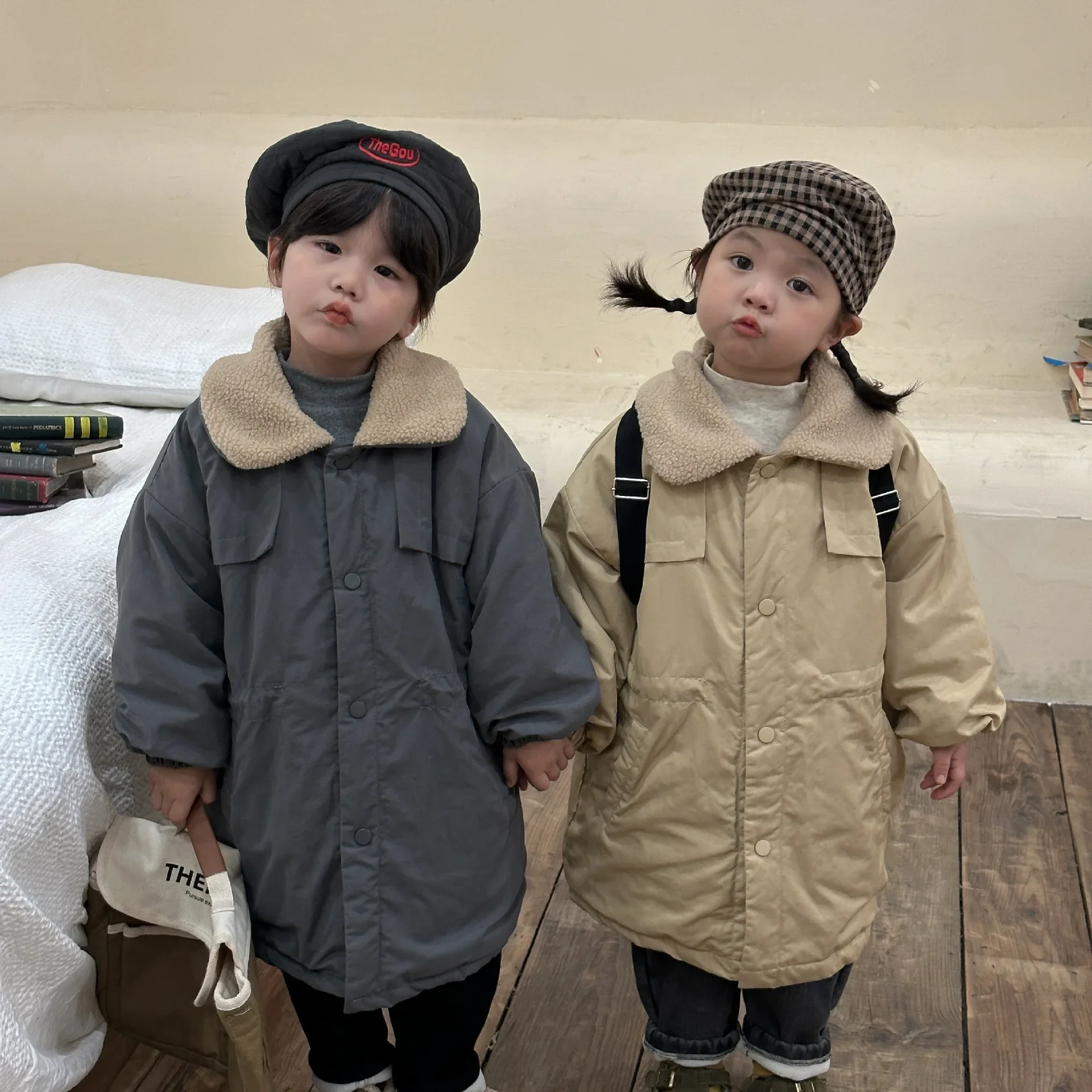 Parkas Children Clothing Long Plush Thickening Windbreaker Warm Boys Girls Baby New Cotton Turn Down Collar Vintage