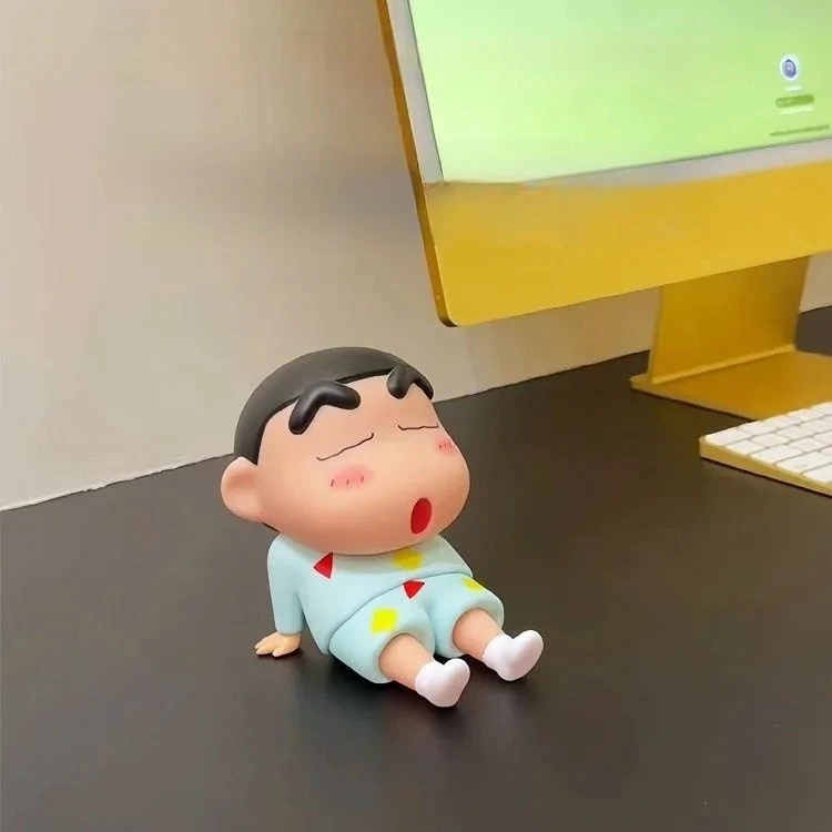 Crayon Shin-chan Phone Rack Cute Animation Desktop Tablet Stand Ornaments Home Decoration Ornaments Holiday Gifts