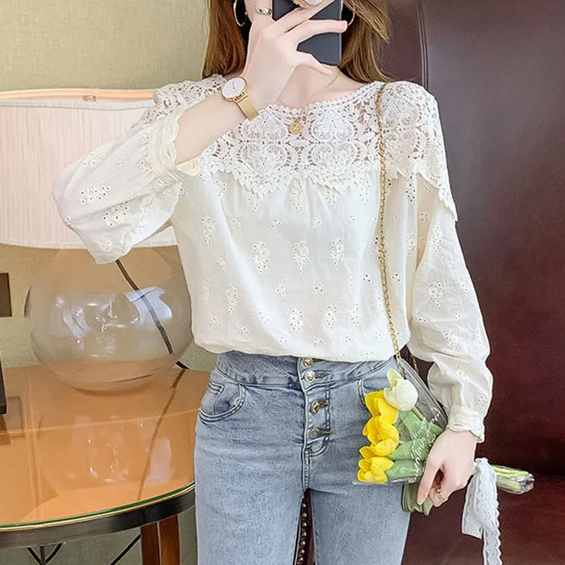 New Autumn Vintage Chic Lace Embroidery Sexy Hollow Long Sleeve Fashion Blouse Shirt Women Casual Simple Solid Loose Ladies Tops