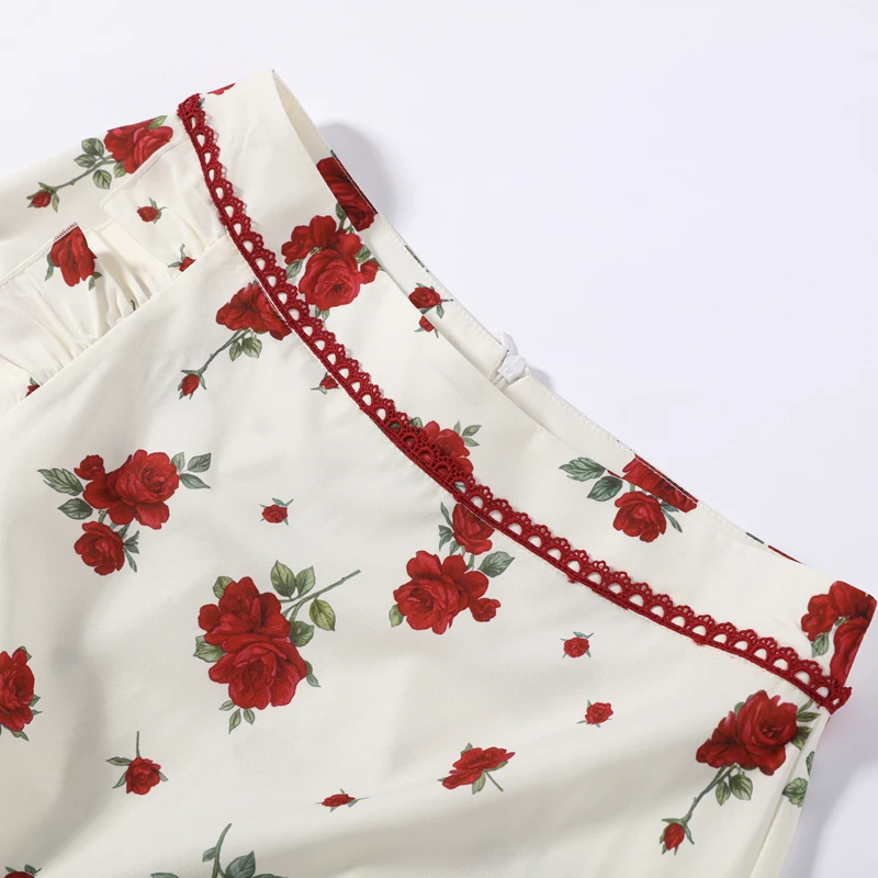 Kurz bedruckter Damenanzug mit quadratischem Kragen, langen Ärmeln, knöchellangem Rock mit seitlichem Schlitz, High Street Fashion, lässige Sets, Sommer 2026 – Detail 4