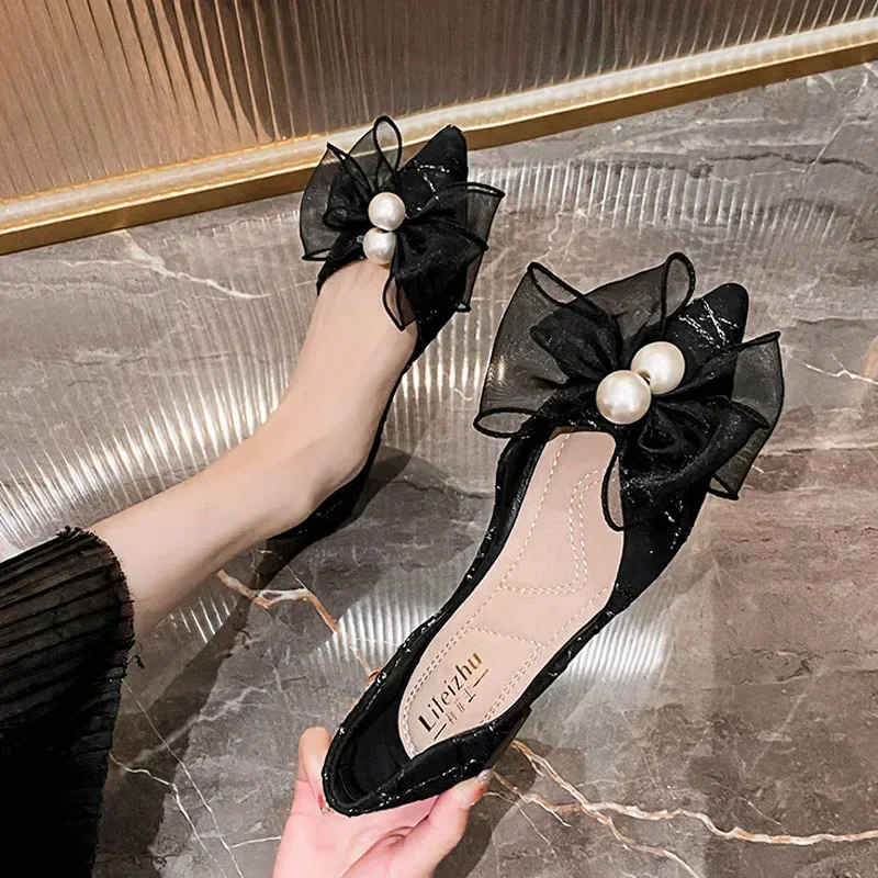 

Designer Women Flat Shoes Summer Pointed Toe Pearl Bowknot Slip-on Loafers Girl Boat Shoes Ladies Beautiful Sandals