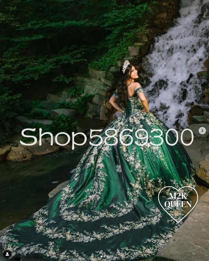 Verde esmeralda 3D Floral Quinceanera Vestidos, Fora do ombro Applique, Capela trem espartilho, Doce 15