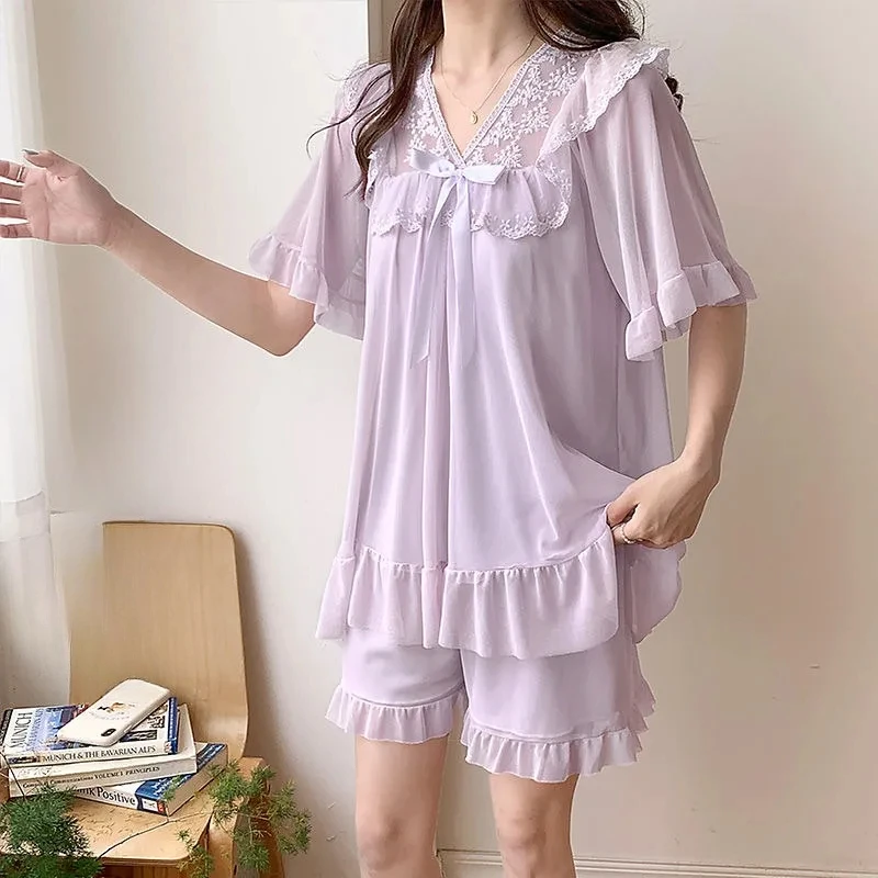 

Sweet V-neck Thin Flounce Girls Pajamas Chest Pads Women's Summer Sleepwear Set Palace Style Lace Short Sleeved Loungewear Suit