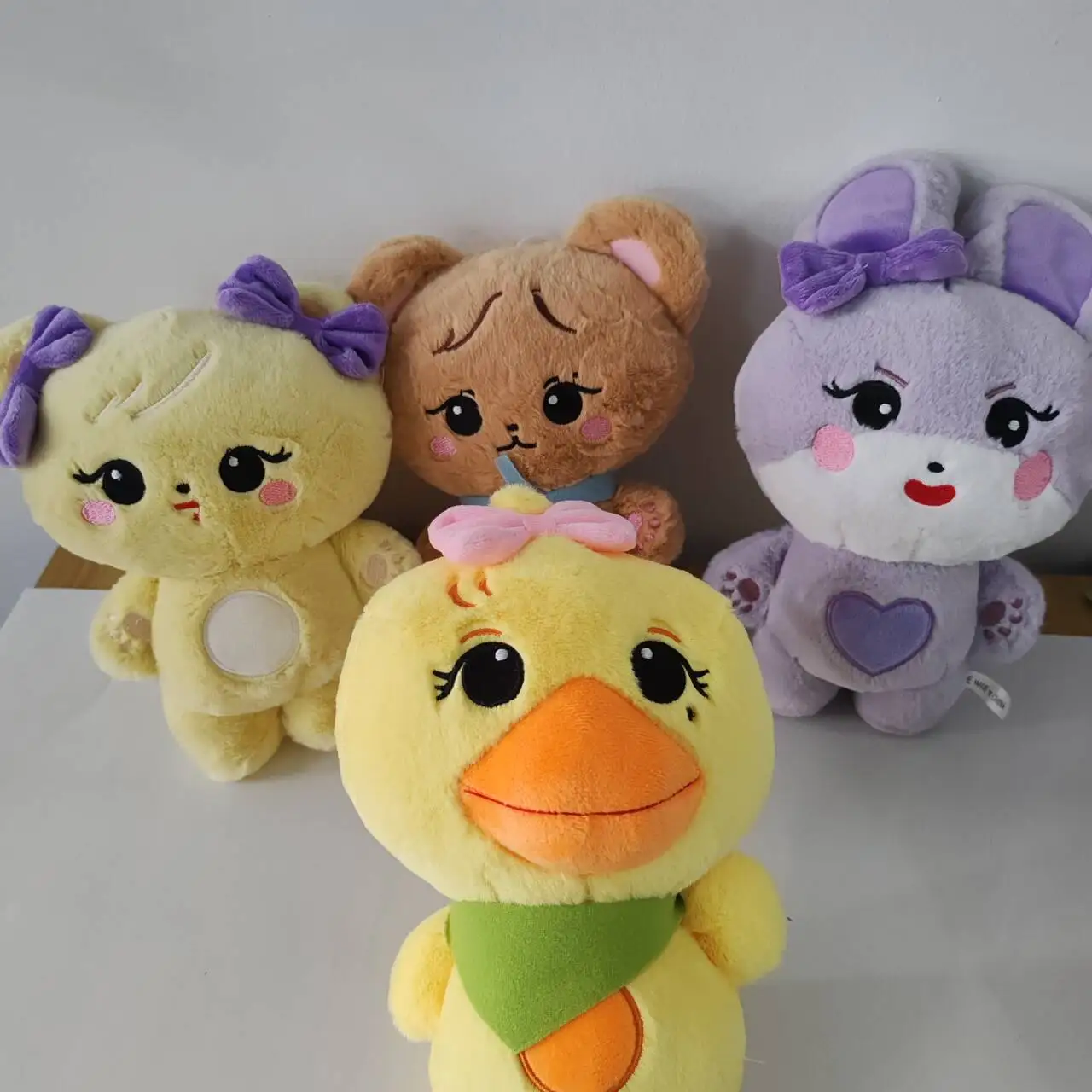 New 20cm Born Pink Kpop Plush World Tour Black Pink JISOO JENNIE ROSE LISA Stuffed Plushie Pillow kwaii Pendants for Fans Gifts