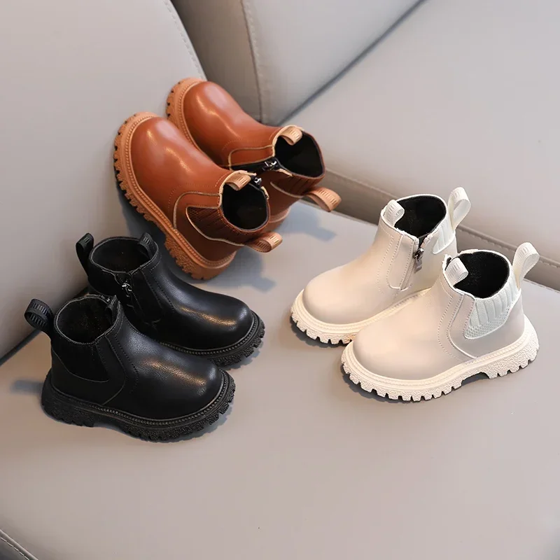 Botas cortas para niños, zapatos de moda para niños, botas de cuero para otoño e invierno, botas antideslizantes para niñas pequeñas, zapatos de nieve para niños pequeños