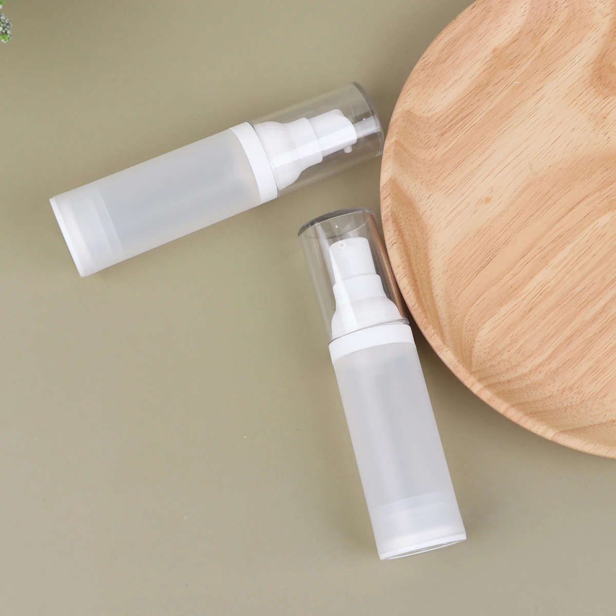 

3Pcs Essence Bottles Frosted Vacuum Pump Leakproof Empty Lotion Dispenser Containers Travel Portable Storage