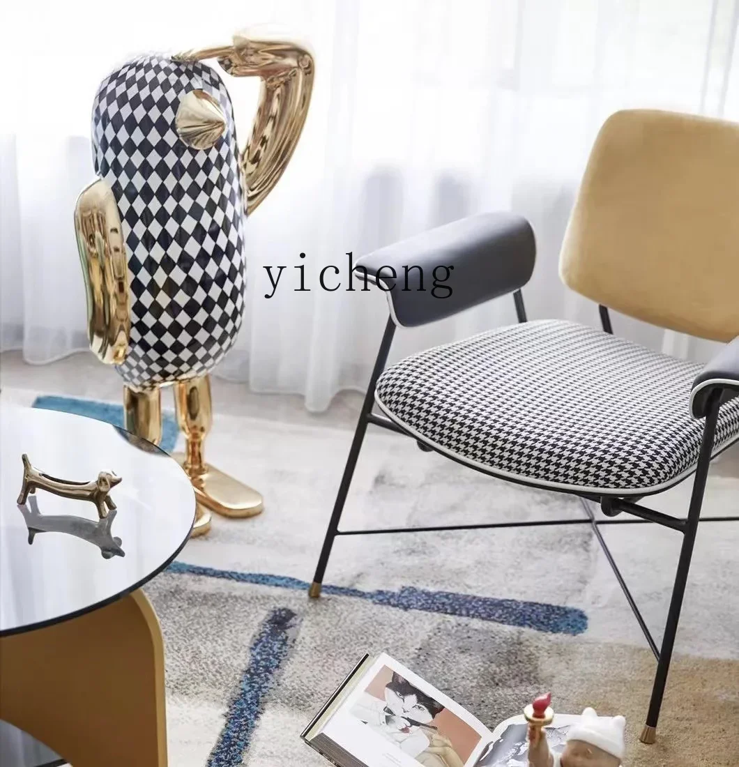 ornament home living room sculpture creative table landing Nordic light luxury soft decoration jewelry