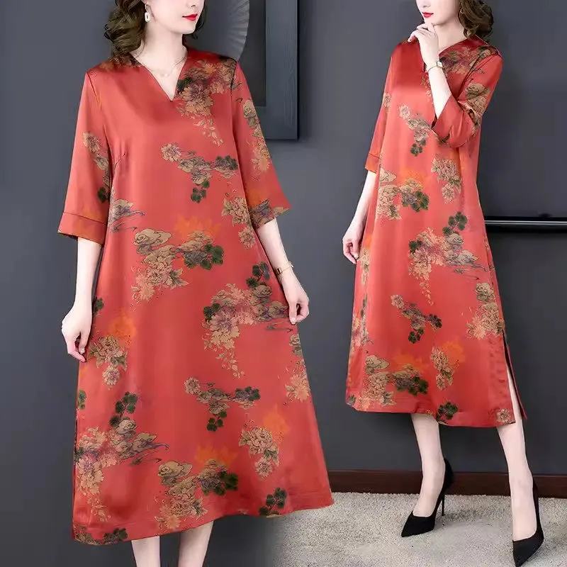 2024 Summer New Middle Aged And Elderly Mom's Wear Fashion Dress Large Size Loose Vintage V-Neck Printed Dress For Women K829