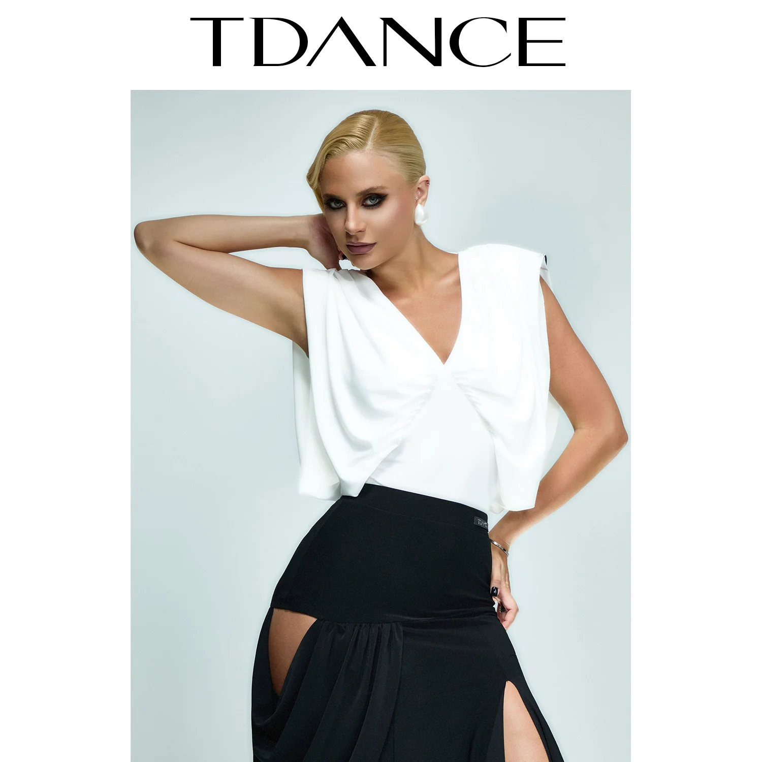 맞춤형 TDANCE 여성용 모던 연습복 [앞뒤 브이넥 칼라 콤보 탑] 성인용 가슴 패드 포함