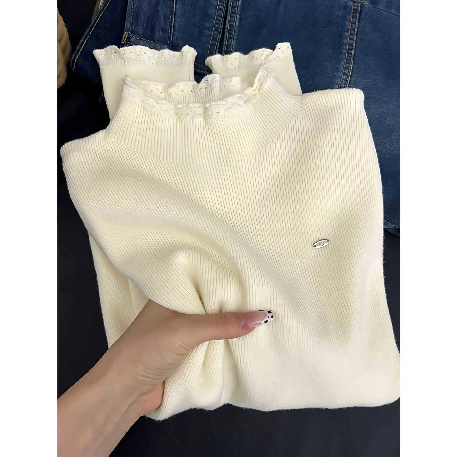 الخريف الشتاء طبقات لينة تصميم الإحساس سترة نصف عالية طوق مذهل الدانتيل محبوك قميص طويل الأكمام قاعدة المرأة