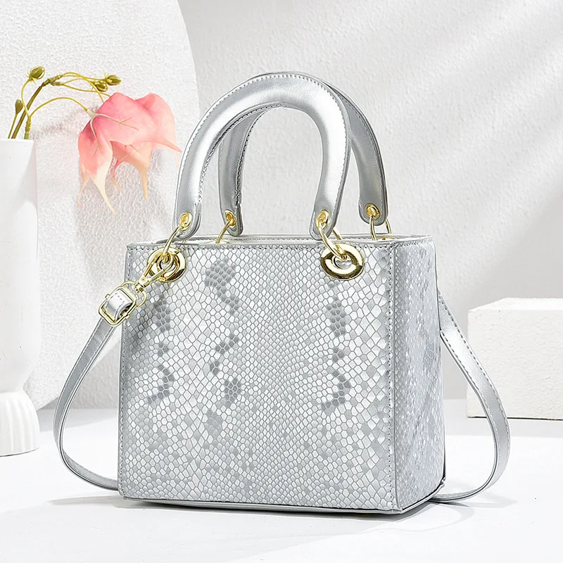 

Fashion Womens Sequins Handbag High Quality Womens Shoulder Crossbody Bags Luxury Designer Messenger Sac Small Casual Tote Bags