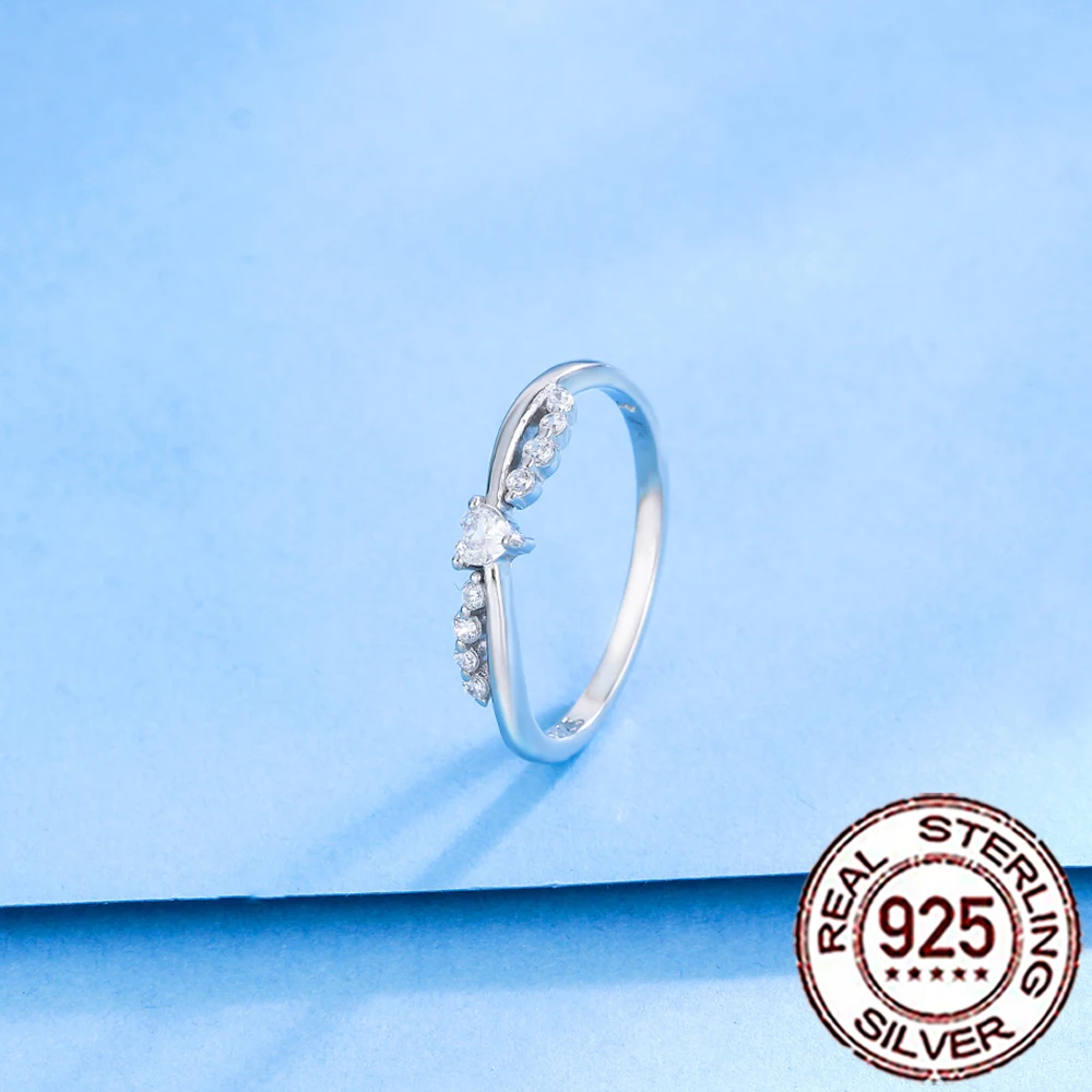 QooLady 925 Sterling Silver Beautiful Cubic Zirconia Love Heart Shape Engagement Rings for Women Wedding Band Jewelry Gift SR028