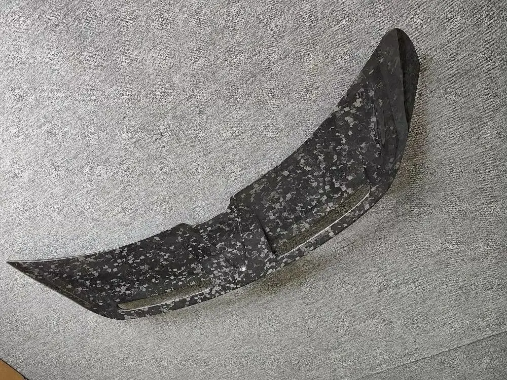 

Подходит для модифицированных автомобильных аксессуаров McLaren 720S, задний спойлер из кованого углеродного волокна в стиле M, автомобильные инструменты.