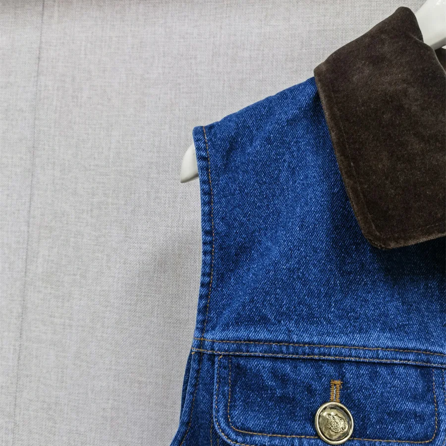 سترة جينز بدون أكمام بياقة دائرية وألوان متباينة فرنسية لخريف 2025 - خزانة ملابس متعددة الاستخدامات أساسية #3