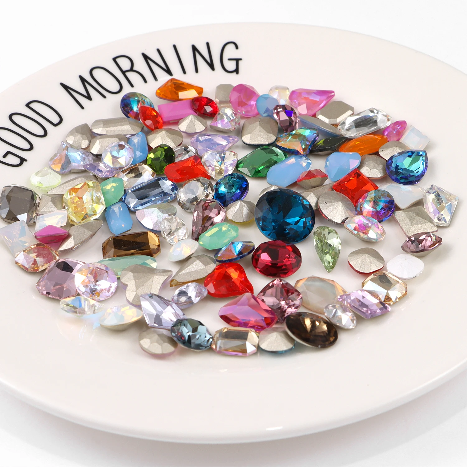 100Pcs K9 Crystal Glass Rhinestone Mixed Irregular Shiny Pointback Diamond Gems 3D DIY Nail Art Decoration Manicure Accessories