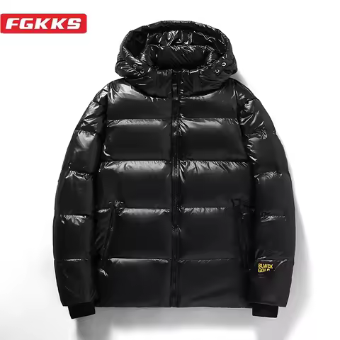 FGKKS Men Winter Down Jacket Brand New Classic Outdoor High Tech Couple Hooded Outwear Women Duck Down Parka Feather Jacket