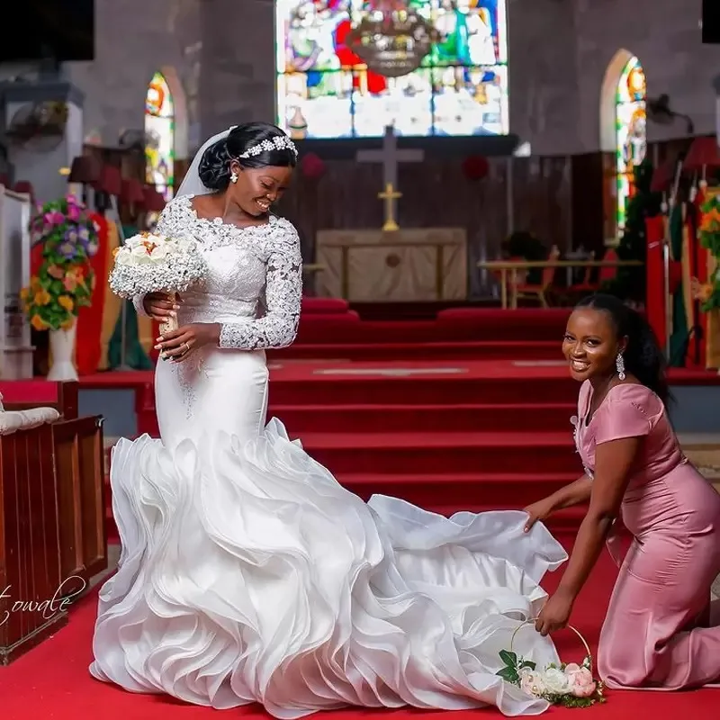 Vestidos De novia De sirena blancos personalizados, vestidos De novia con parte inferior De volantes, Vestido De novia De encaje De manga larga para iglesia hecho a medida De talla grande