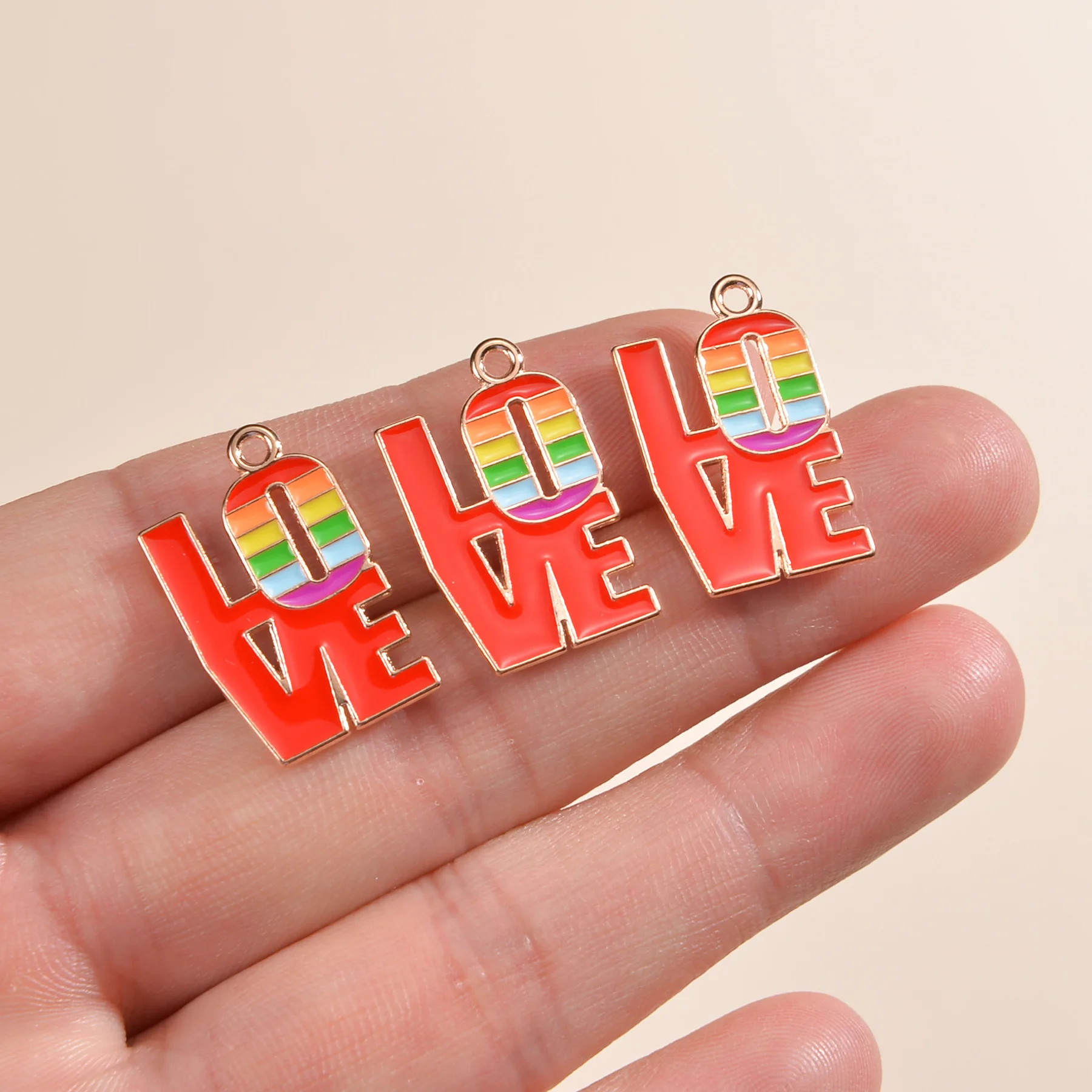 LGBT Rainbow Enamel Love Heart Pride Gay Lesbian Charm Pendant Jewelr Making Diy Necklace Earring Keychain Brooch Gift Accessory