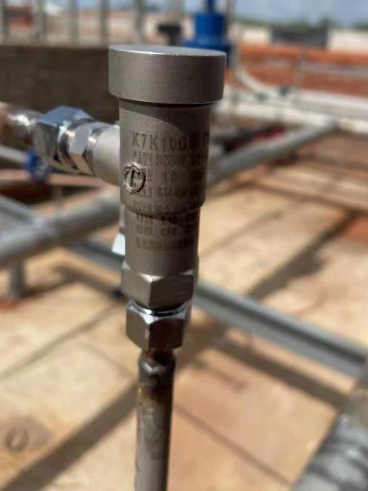 Oksigen cair DA21F-40P suhu rendah, nitrogen cair, argon, karbon dioksida, katup pengaman LNGLO2LN2LCO2LAr