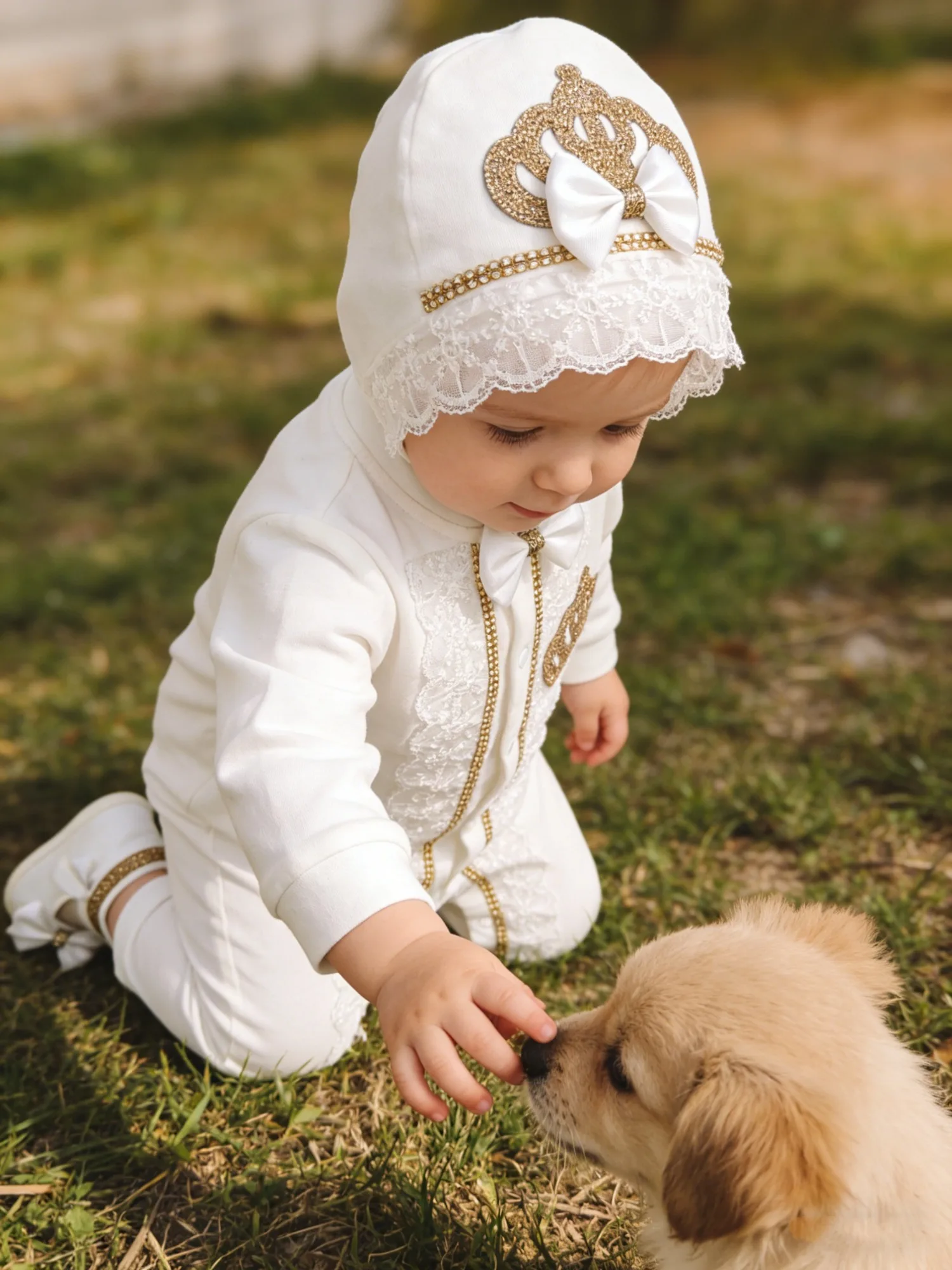 2025 Baby Girl Luxury Set - Onesie Hat Shoes with White Gold Crown & Lace Decor