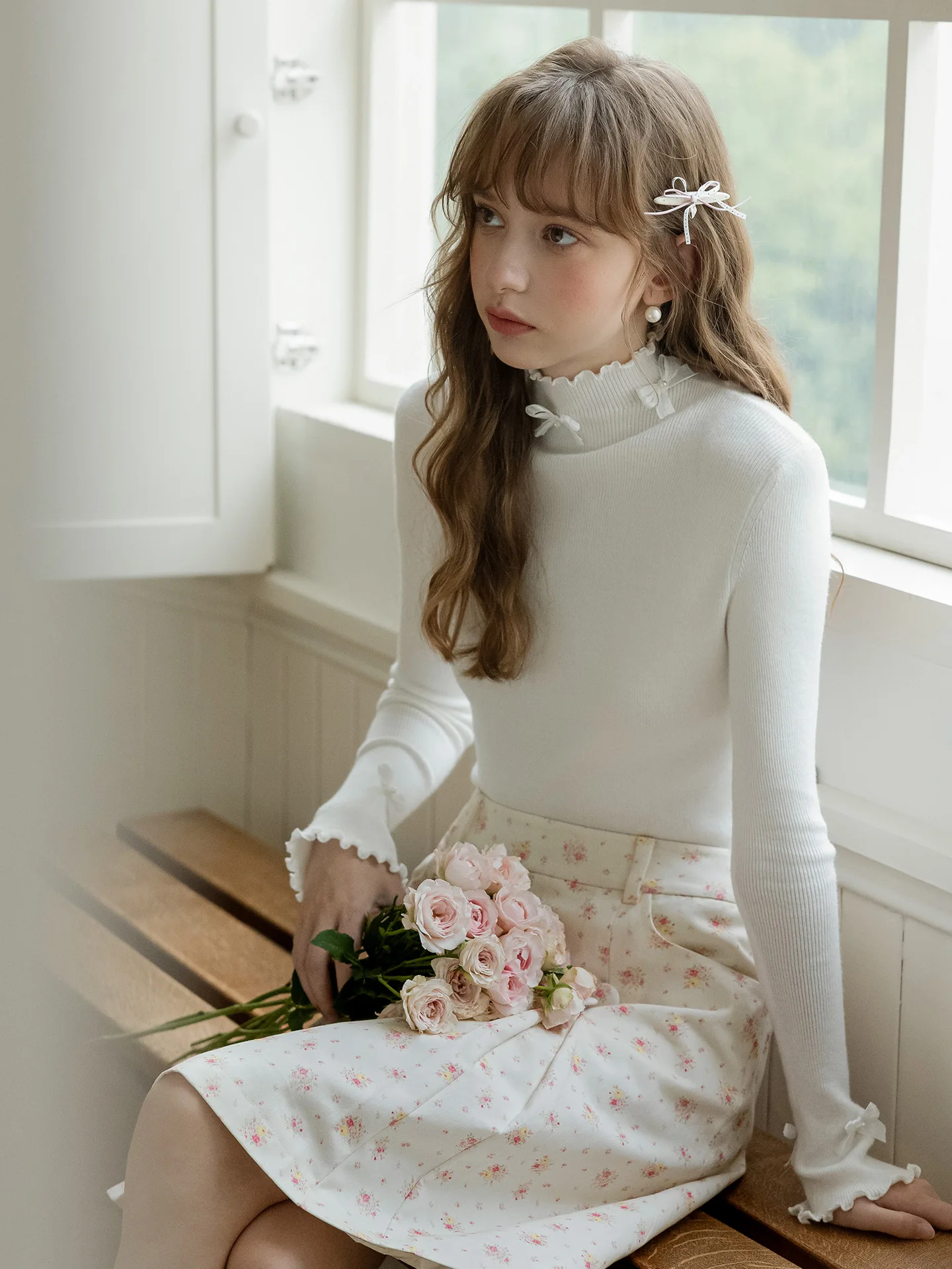 Fall 2026 Women's White Knitted Long Sleeve Slim Fit Base Shirt Half High Collar  Knot Inner Wear Vintage Commute Style