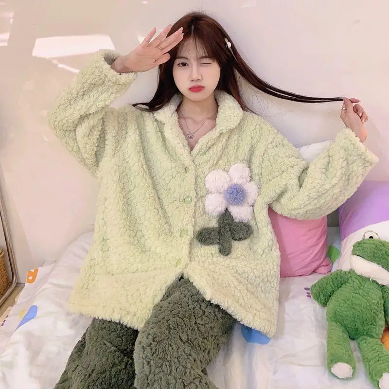 

Coral Fleece Cardigan Pajamas for Women in Winter Sexy Pajama Set Fashion Homewear Women's Womens Clothing Free Shiping Sets