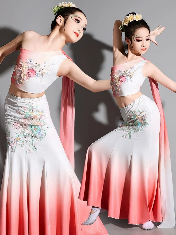 

New Children's Dai Dance Costume Girls' Ethnic Performance Skirt Clouds in the South Art Exam Opera Dance Dr