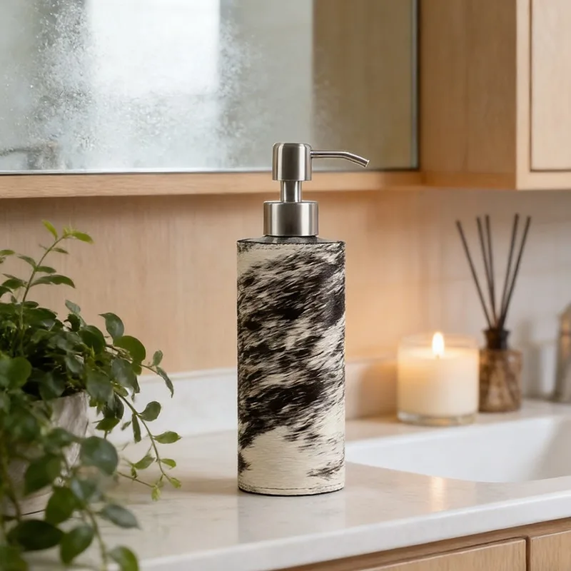Stainless Steel Hand Soap Bottle Creative Bathrooms Ornaments Light Luxury Aesthetic Household Decoration Crafts Accessory