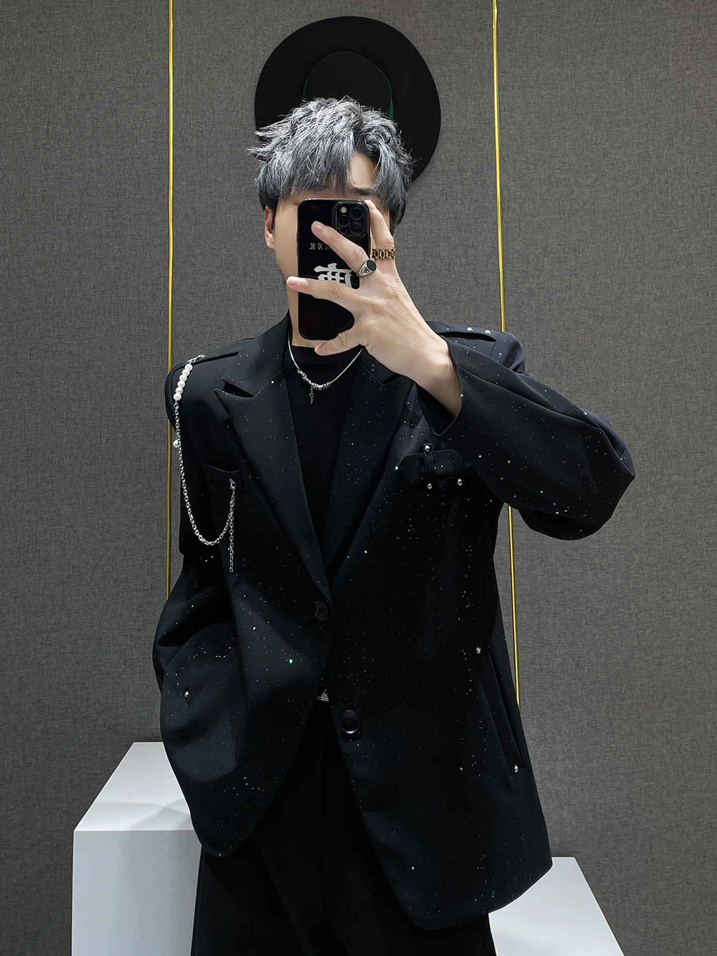 

Loose oulder Pad Men's Suit Jaet Casual Faion Urban Sle Long Sve Pure Color Single Button Closure Trendy Outerwear