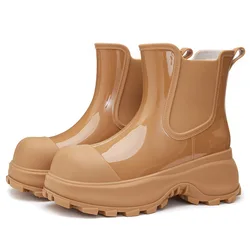 2024 New Vogue Korea Style Boots altezza crescente stivale da pioggia punta tonda City Walk stivali da acqua donna pioggia spedizione gratuita scarpe da donna