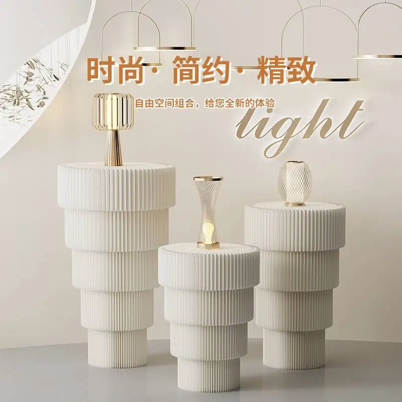 Cabina de papel Soporte de exhibición Cilindro Plataforma Nakajima Ventana Tienda de ropa Soporte de exhibición Mesa de flujo Exhibición de piso sta